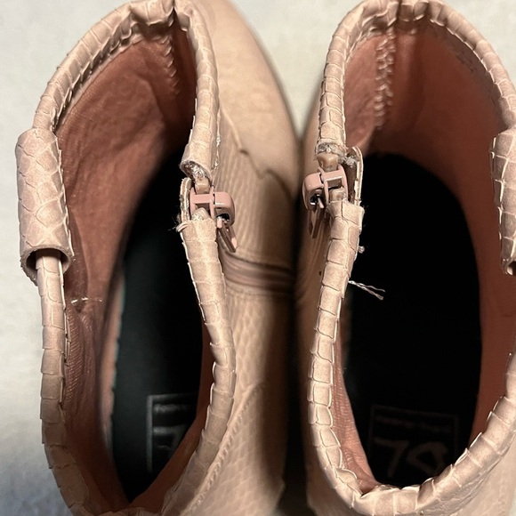 DL Dirty Laundry Pink Boots Sz 8 - Picture 4 of 11